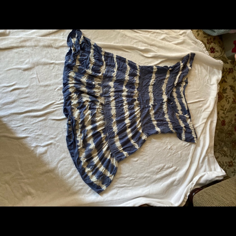Girl size 16 Knitworks blue and white tied dyed babydoll dress.